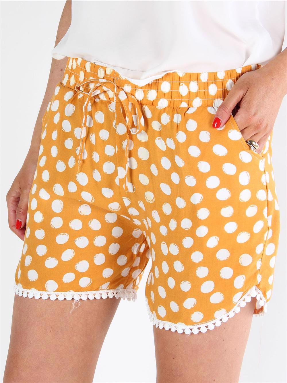 Mona - Bordeauxröda shorts med blommönster och elastisk kant